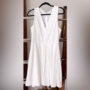 White Sleeveless Dress
